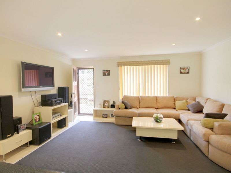 43 Orlando Court, Highland Park QLD 4211