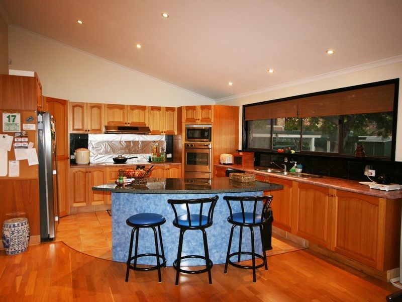 43 Parasol Street, Ashmore QLD 4214