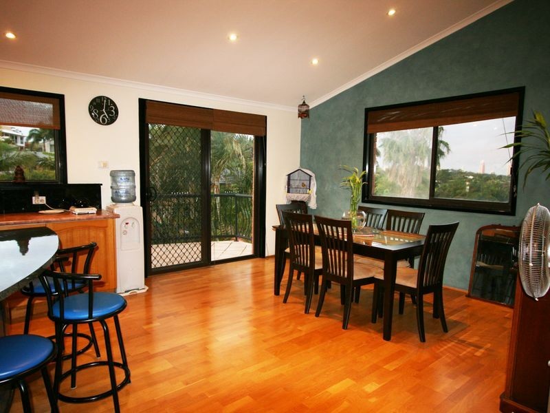 43 Parasol Street, Ashmore QLD 4214