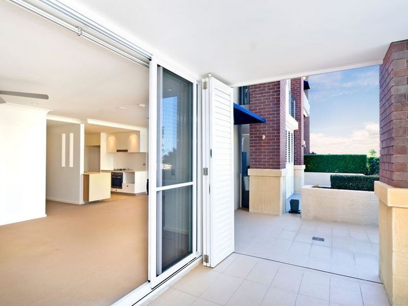 4003/3027 The Boulevard, Carrara QLD 4211