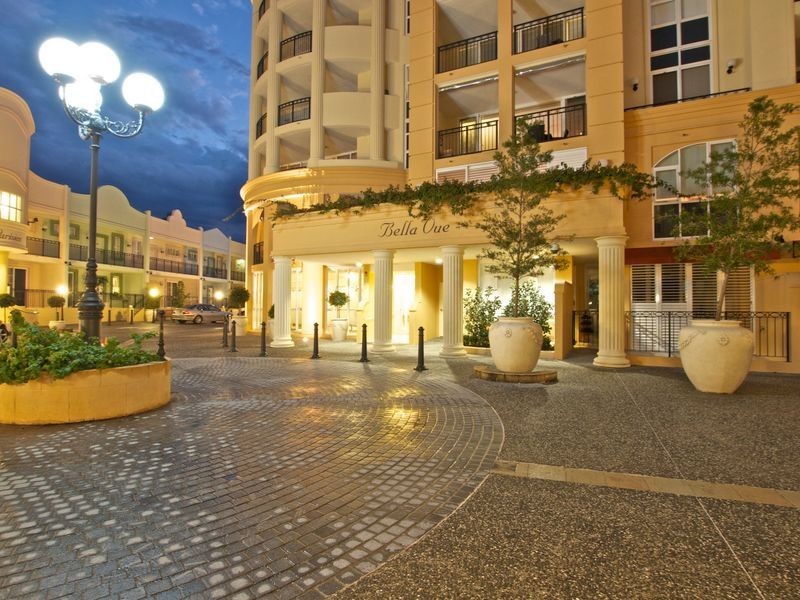 4003/3027 The Boulevard, Carrara QLD 4211