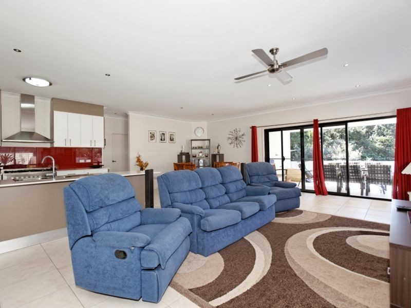 16 Weber Court, Nerang QLD 4211