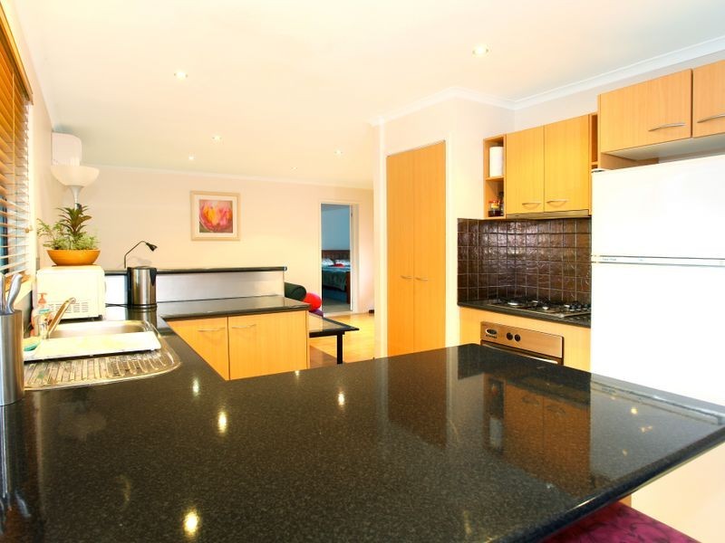 3 Meister Court, Carrara QLD 4211