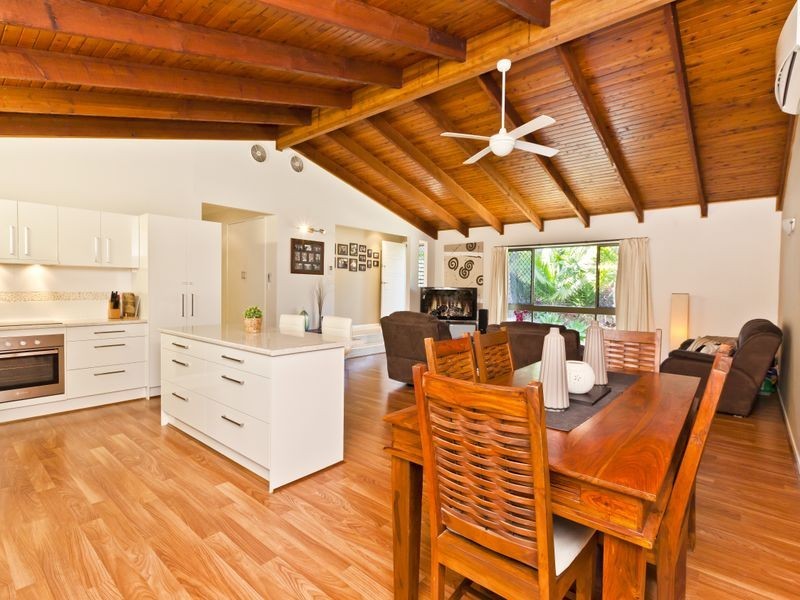 7 Barrine Drive, Worongary QLD 4213