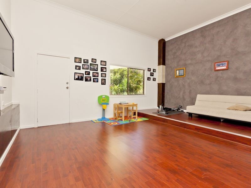 7 Barrine Drive, Worongary QLD 4213