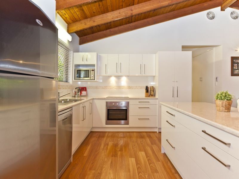 7 Barrine Drive, Worongary QLD 4213