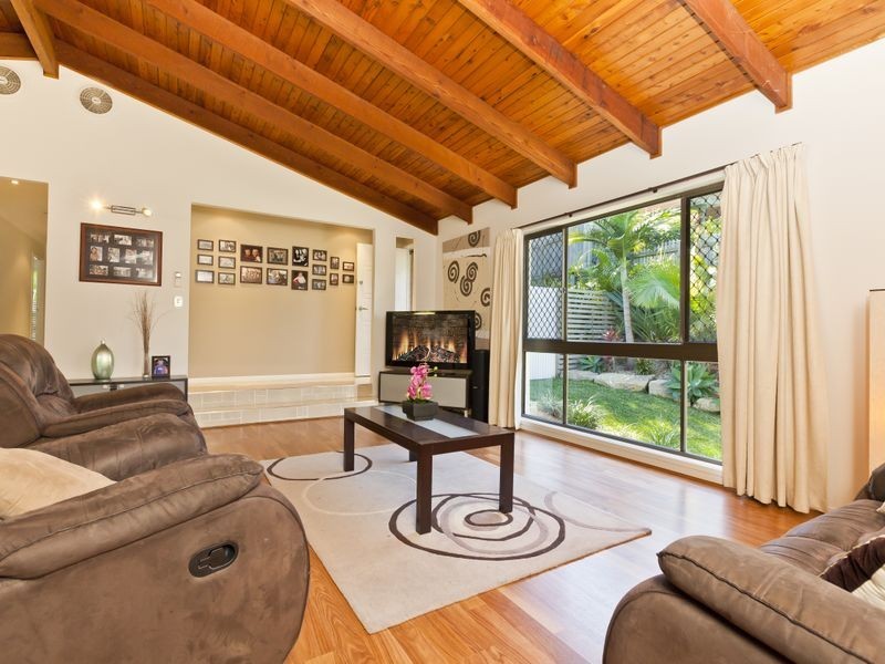 7 Barrine Drive, Worongary QLD 4213