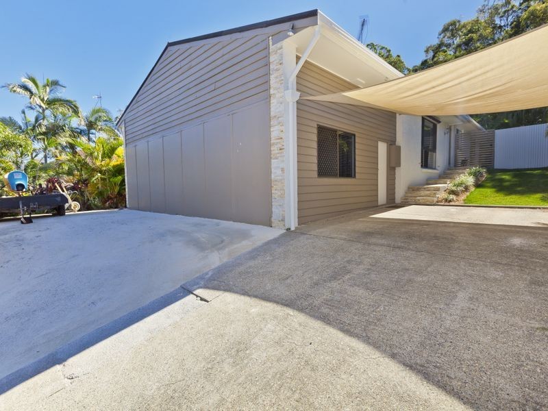 7 Barrine Drive, Worongary QLD 4213