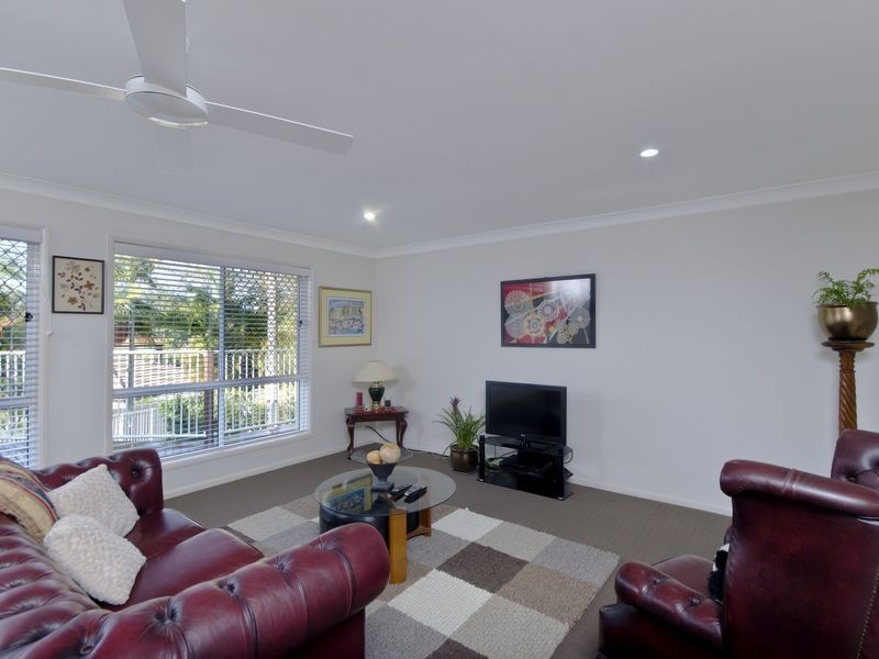 36 Arun Drive, Arundel QLD 4214