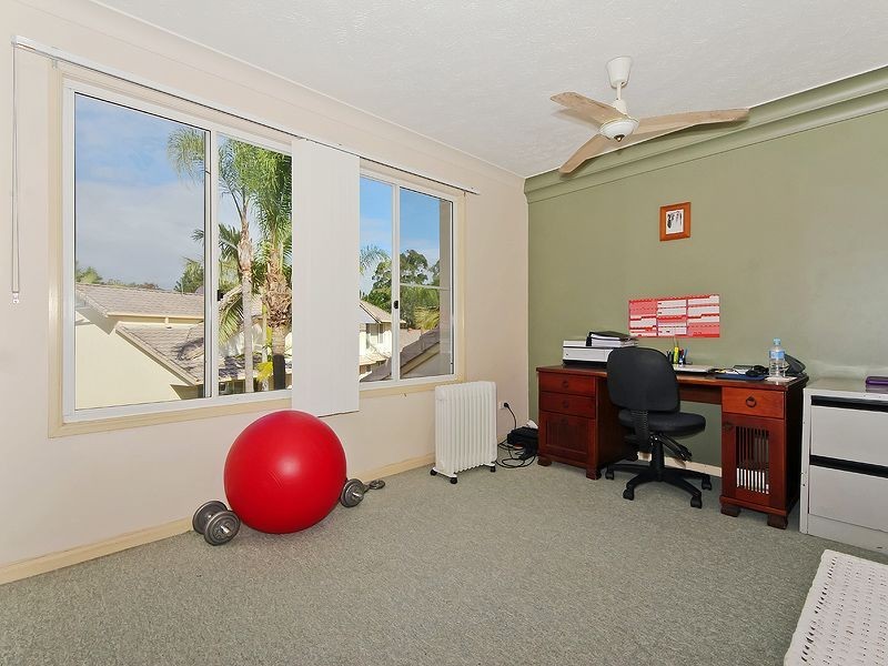 4/51 Cottesloe Drive, Robina QLD 4226