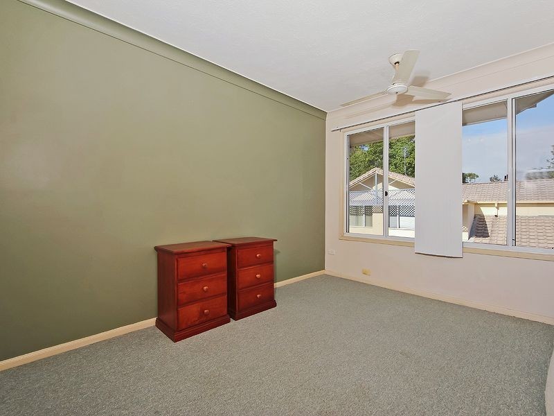 4/51 Cottesloe Drive, Robina QLD 4226