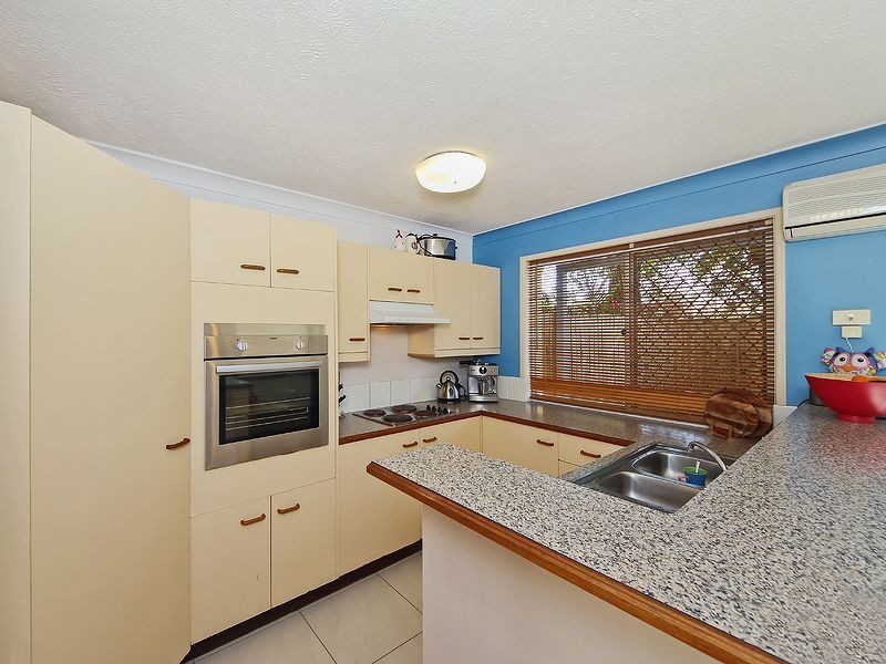 4/51 Cottesloe Drive, Robina QLD 4226