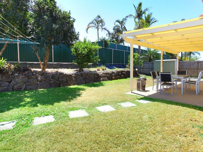 13 Cambridge Court, Carrara QLD 4211