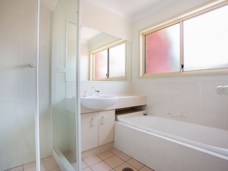 20 Jamieson Drive, Parkwood QLD 4214