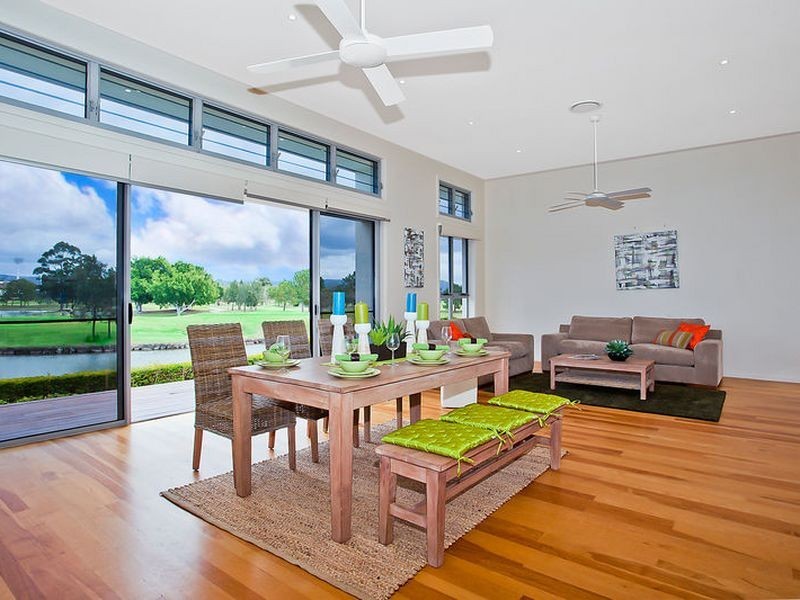 1029 Lakeview Terrace, Benowa QLD 4217