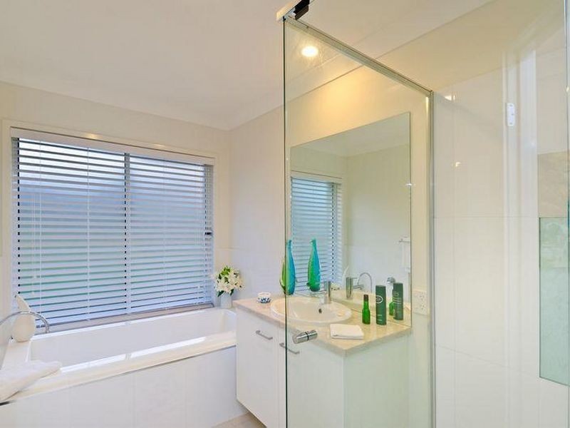 26 Riverbreeze Crescent, Upper Coomera QLD 4209