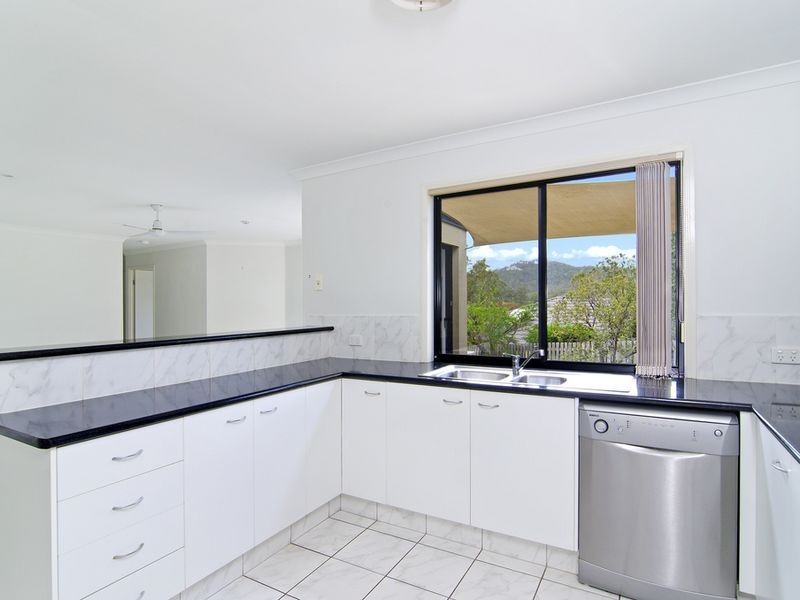 13 Kowhai Place, Nerang QLD 4211