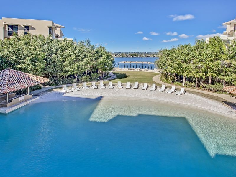 180/251 Varsity Parade, Varsity Lakes QLD 4227