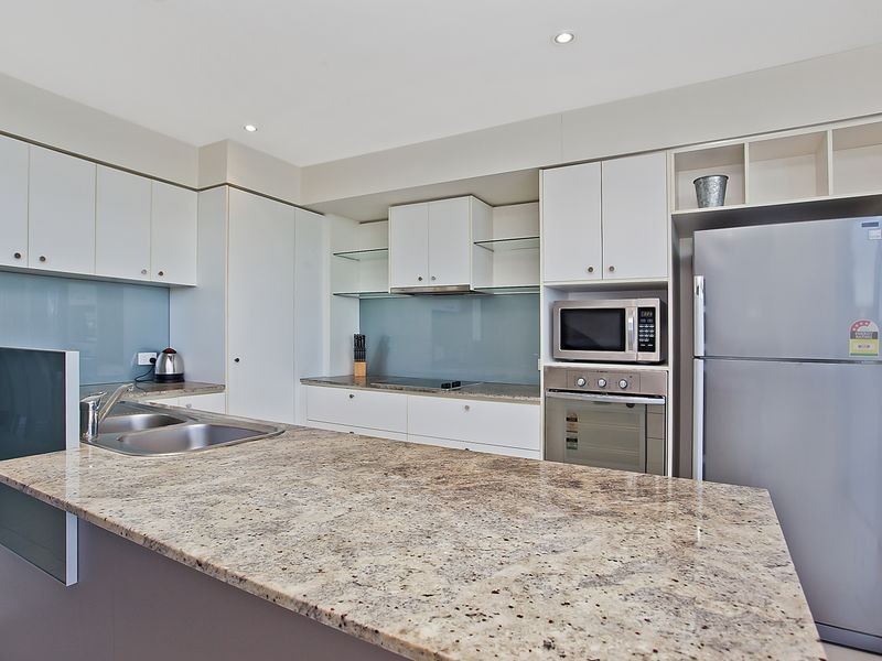 180/251 Varsity Parade, Varsity Lakes QLD 4227