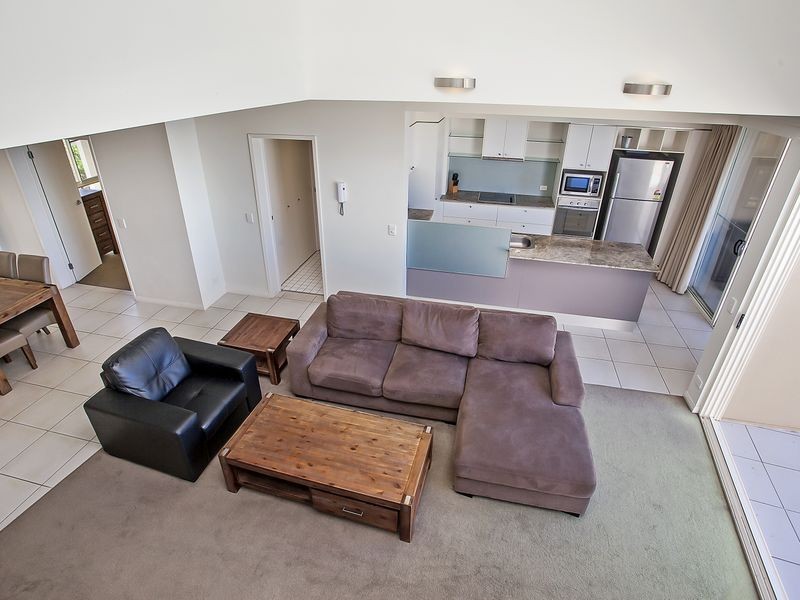 180/251 Varsity Parade, Varsity Lakes QLD 4227