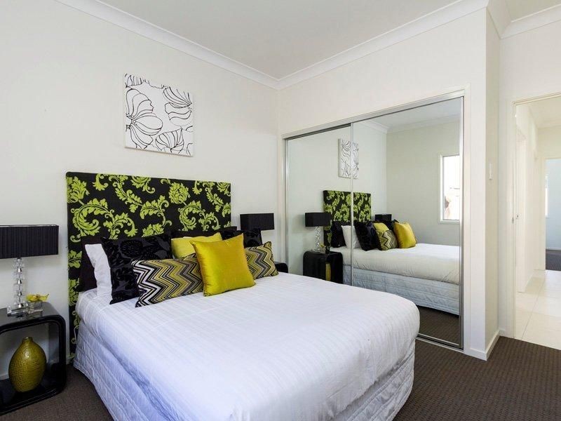 4 Rutherford Circuit, Gilston QLD 4211