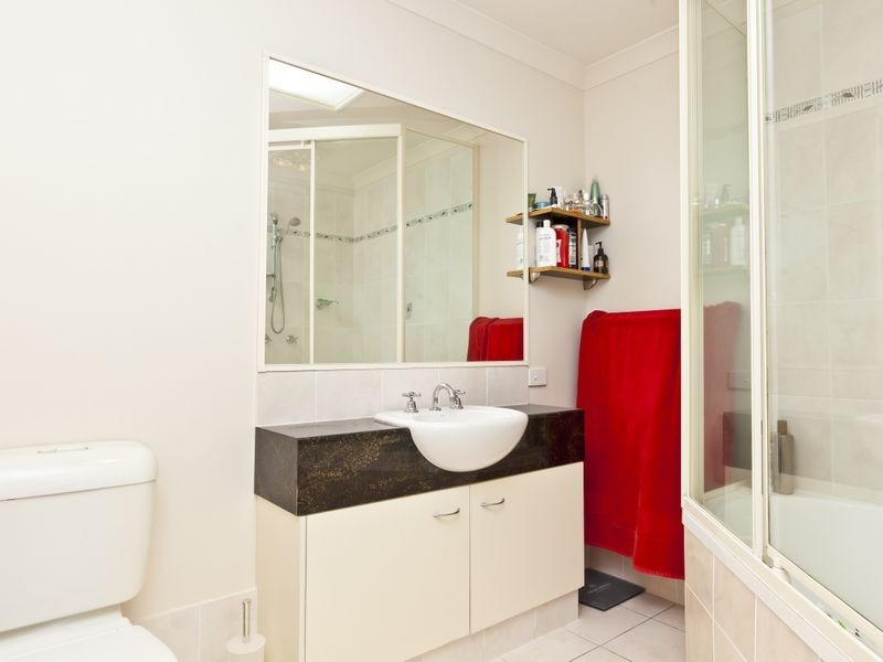 9 Nikau Crescent, Nerang QLD 4211