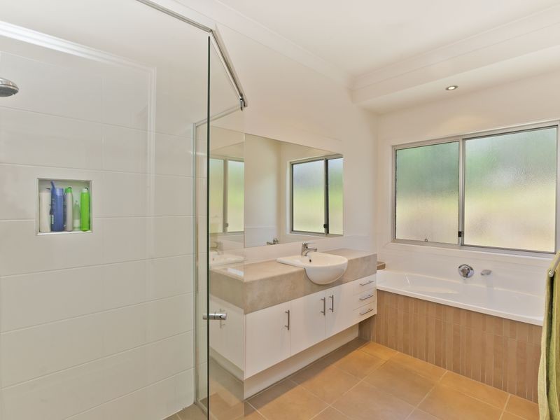 155 Birds Road, Guanaba QLD 4210