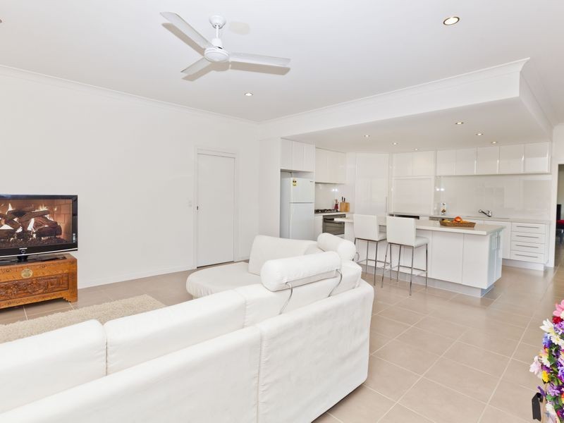 155 Birds Road, Guanaba QLD 4210