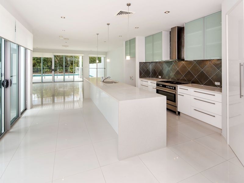 1/4025 The Boulevarde ‘Royal Pines Quayside’, Benowa QLD 4217