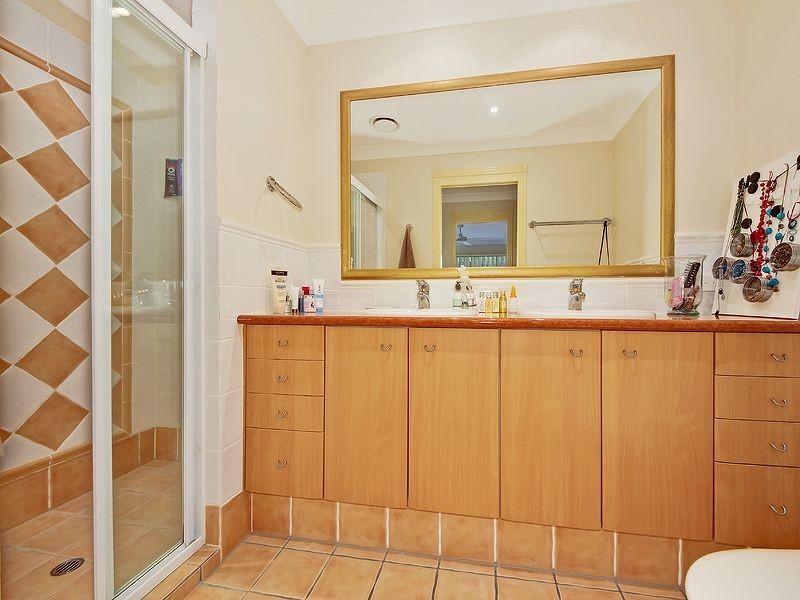 21/206 Cheltenham Drive, Robina QLD 4226