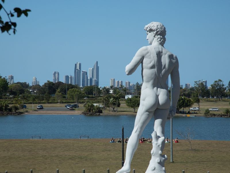 4024/3027 The Boulevard, Carrara QLD 4211