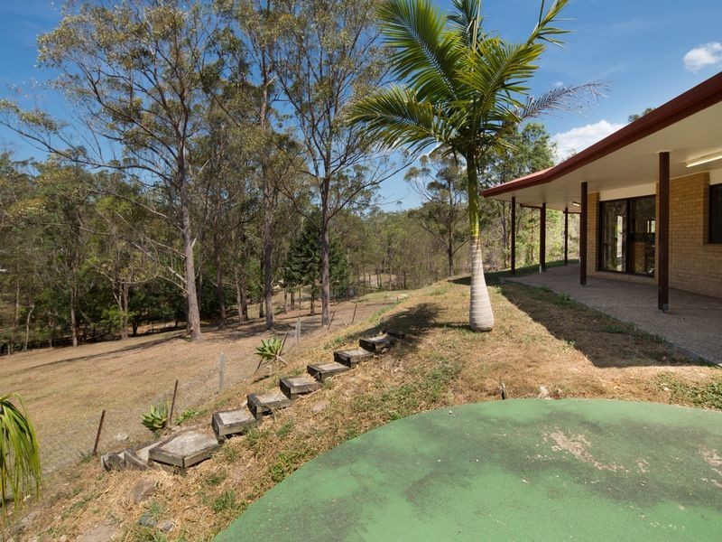 53 Parkway Drive, Advancetown QLD 4211