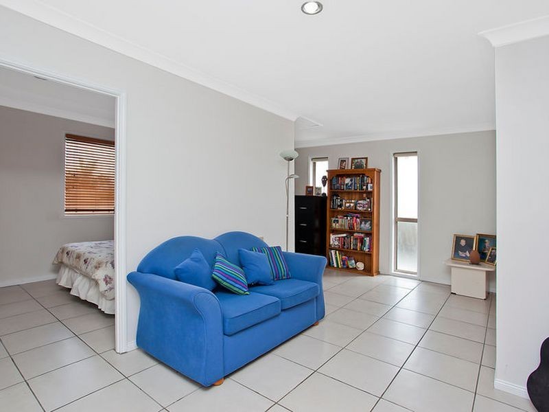 82 Hickey Way, Carrara QLD 4211