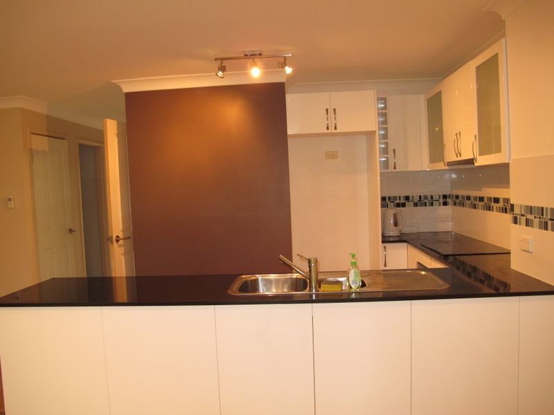 6/4 Bushmead Street, Nerang QLD 4211