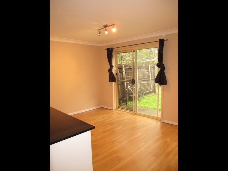 6/4 Bushmead Street, Nerang QLD 4211