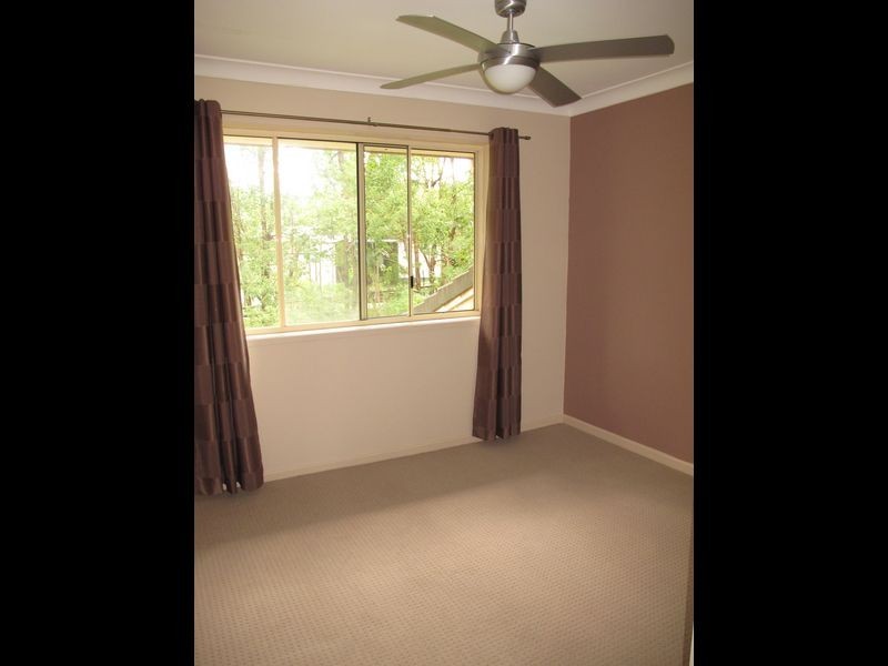 6/4 Bushmead Street, Nerang QLD 4211