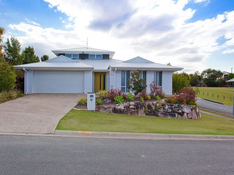 37 Kelsey Circuit, Nerang QLD 4211