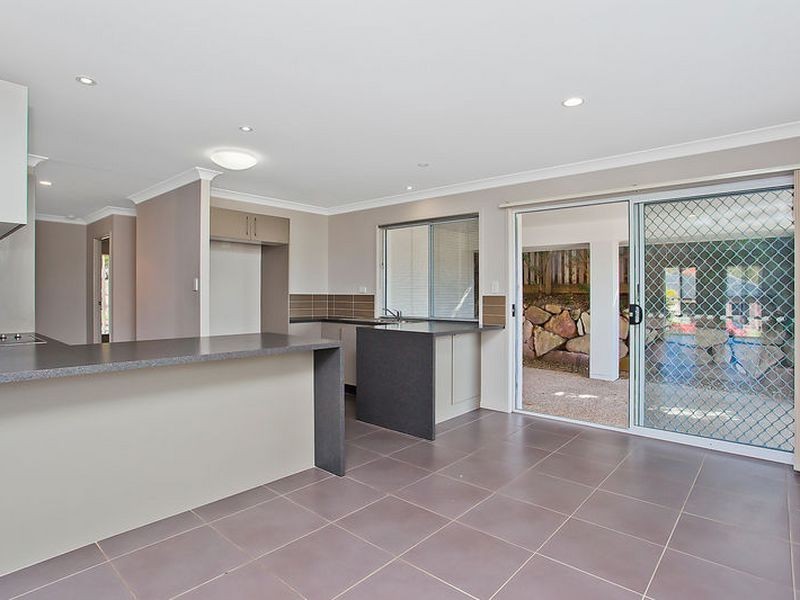 37 Kelsey Circuit, Nerang QLD 4211