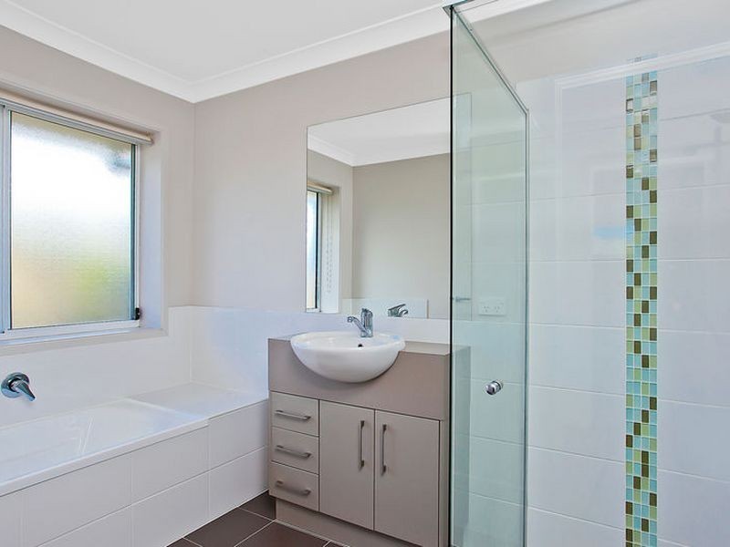 37 Kelsey Circuit, Nerang QLD 4211