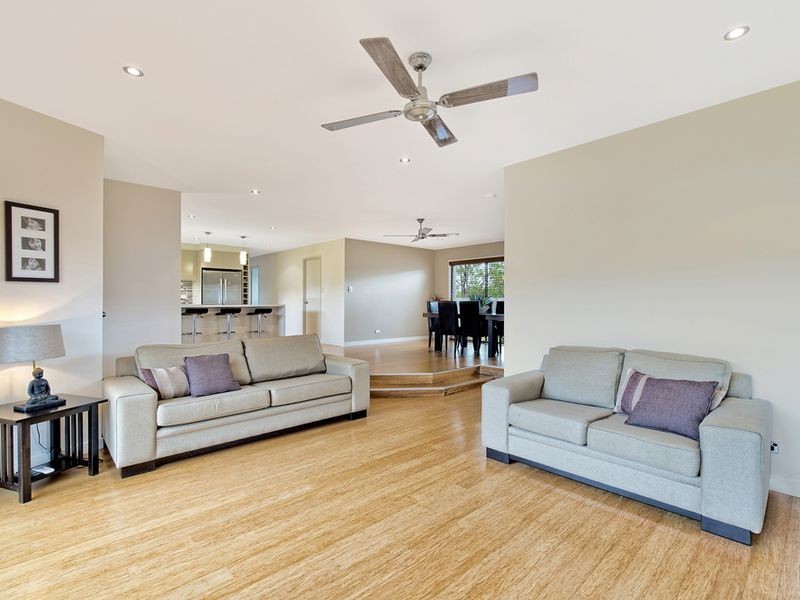 1 Dearne Place, Carrara QLD 4211