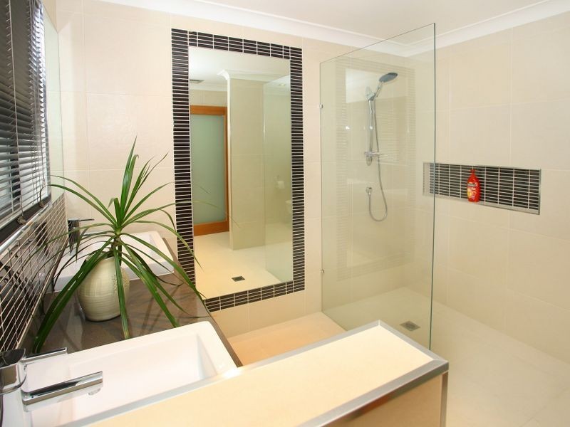 3 Paddington Drive, Carrara QLD 4211