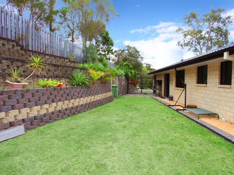 3 Paddington Drive, Carrara QLD 4211