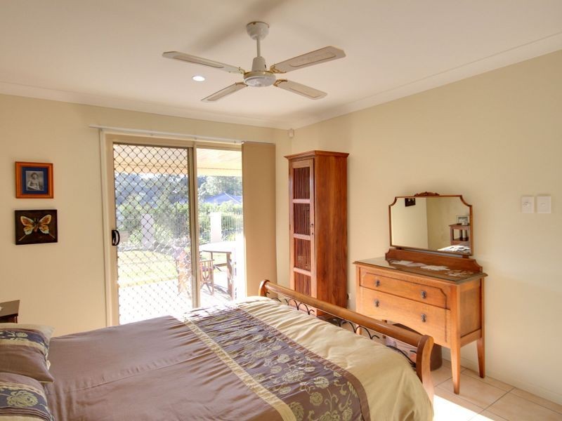 1 Debbie Way, Nerang QLD 4211