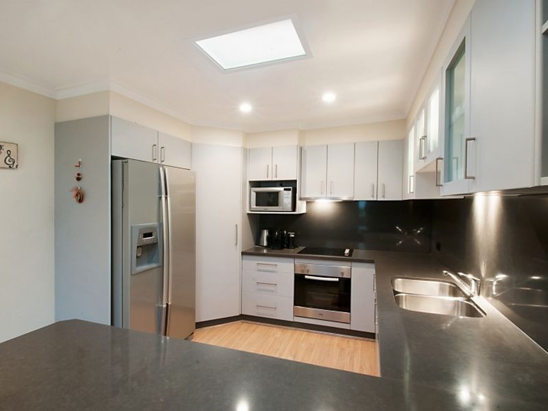 5 Foxhill Court, Carrara QLD 4211