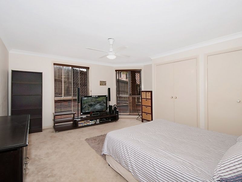 5 Foxhill Court, Carrara QLD 4211