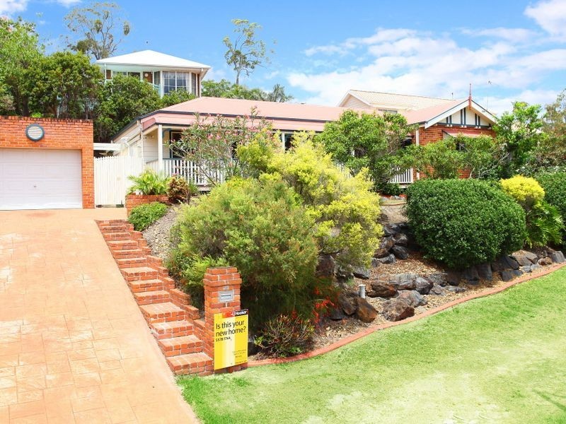 50 Paddington Drive, Carrara QLD 4211