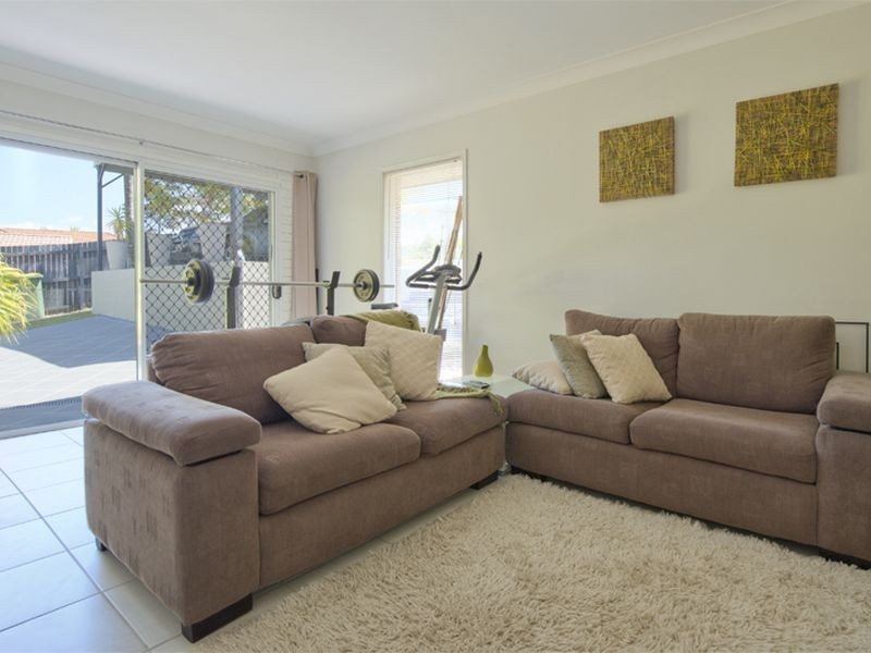 46 Hastings Crescent, Carrara QLD 4211