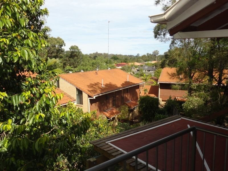 11/7-13 Parkridge Drive, Molendinar QLD 4214