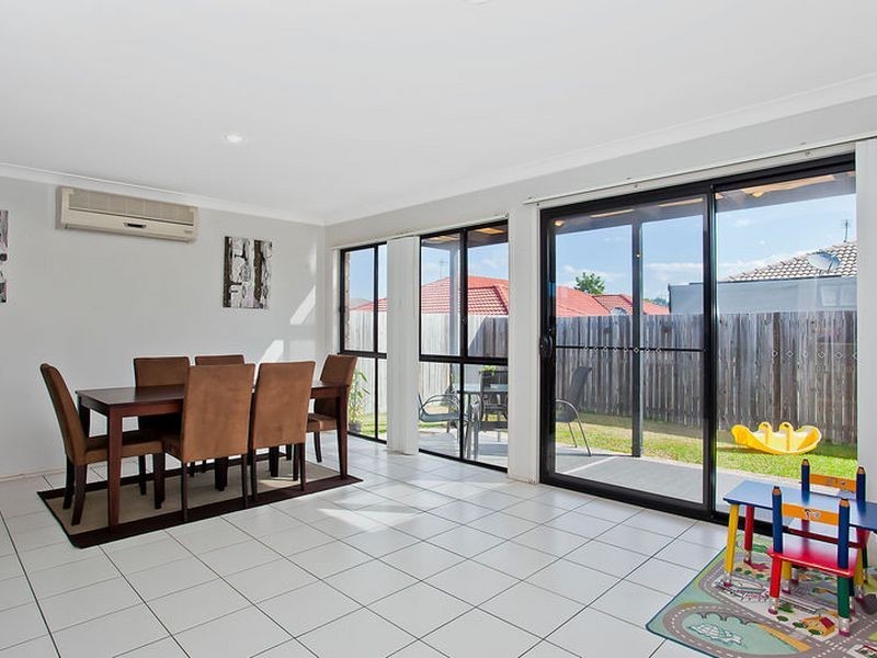 20 Billinghurst Crescent, Upper Coomera QLD 4209