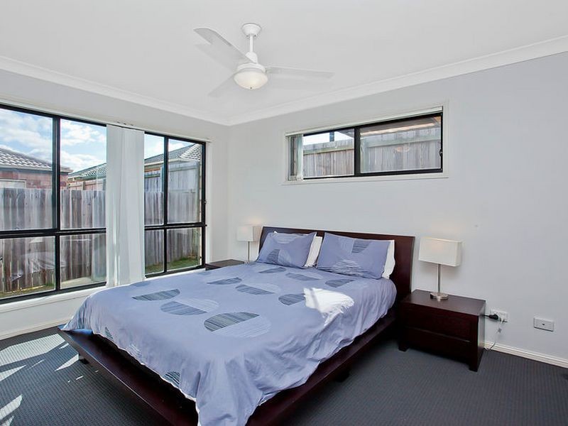 20 Billinghurst Crescent, Upper Coomera QLD 4209